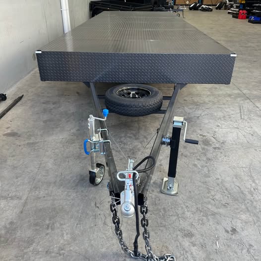 23'x8' (7m x 2.4m) Flat Top Tandem Trailer - FSP Trailers and Parts