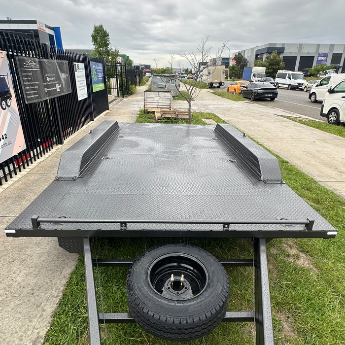 4.2m x 1.98m Semi Flat Tri-Axle Trailer with Removable Guards
