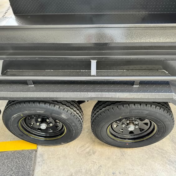 8x5 Tradesman Top Trailer