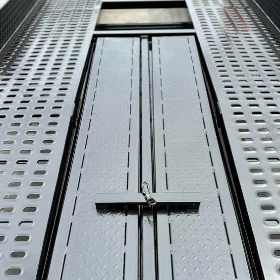 16'x6'6" Car Trailer Beaver Tail Perforated Sheet Sides and Middle Empty