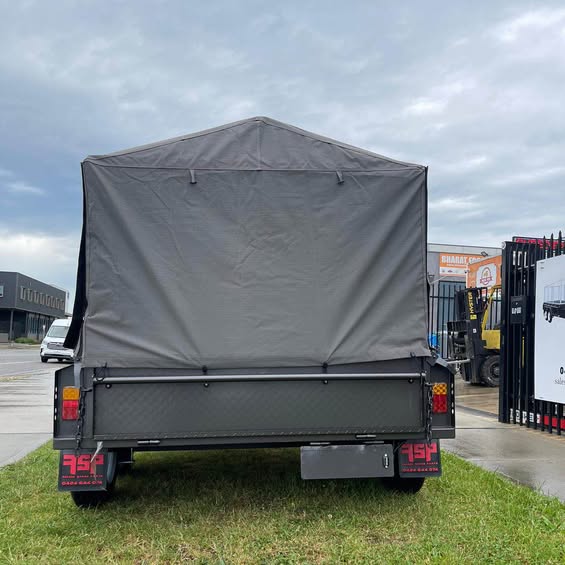 8x5 Box Trailer with 900mm Cage & Canvas Cover