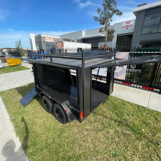 8x5 Tradesman Top Square Box Design