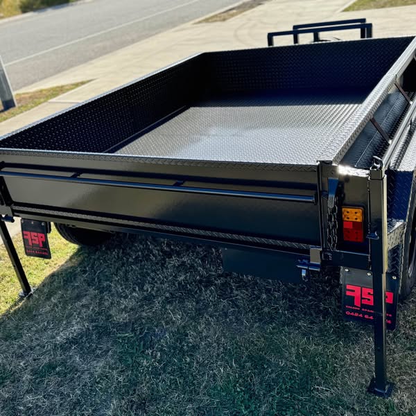 8x6 tipper trailer high sides with excavator use upgrades - 2.8 t gvm