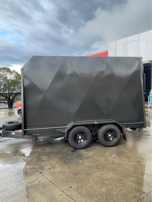12'x6' enclosed trailer 7' high - 3.2 ton gvm
