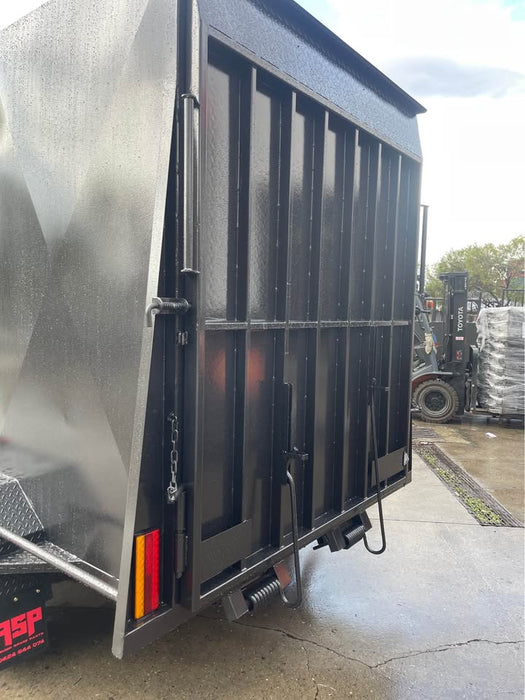 12'x6' enclosed trailer 7' high - 3.2 ton gvm