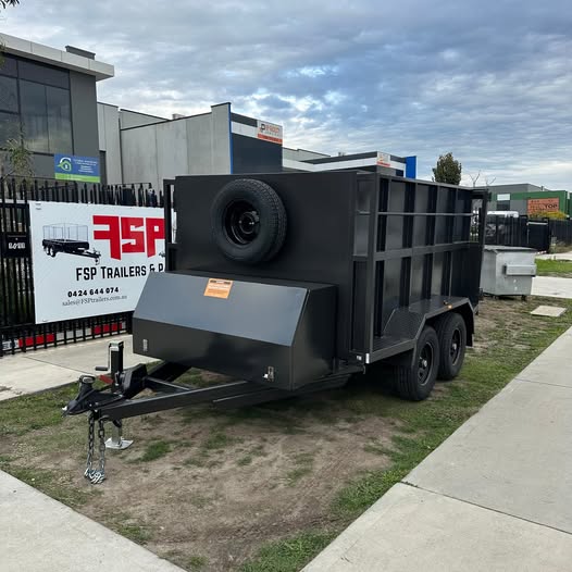 10'x6' Tipper Tandem Trailer with 1.5m High Sides, Slide In Ramps & Tool Box