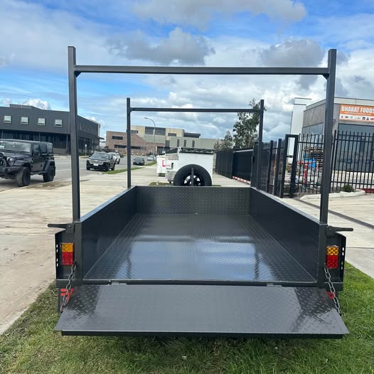 8x5 Box Trailer High Sides with Open Mower Box, Front & Rear Racks