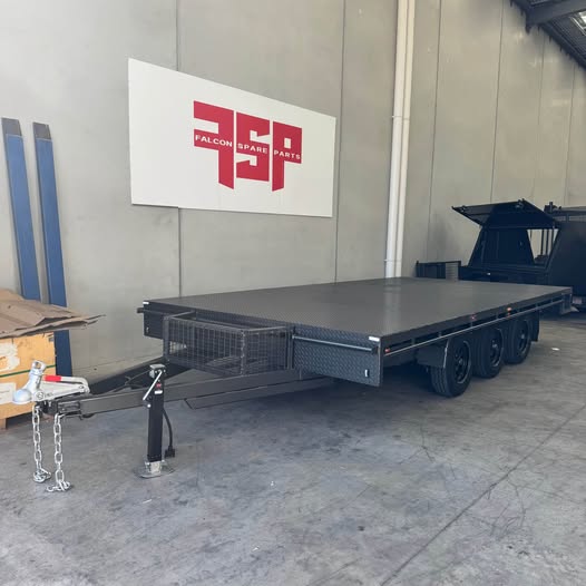 16'x8' (4.8m x 2.4m) FlatBed Tri Axle Trailer