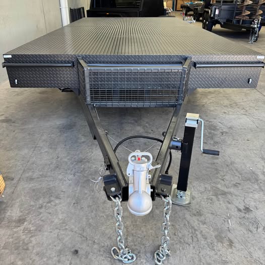 16'x8' (4.8m x 2.4m) Flat Top Tri Axle Trailer