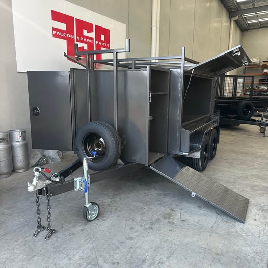 8x5 Tradesman Top Trailer Square One Pc design with Drawers, Shelves & Compressor Box