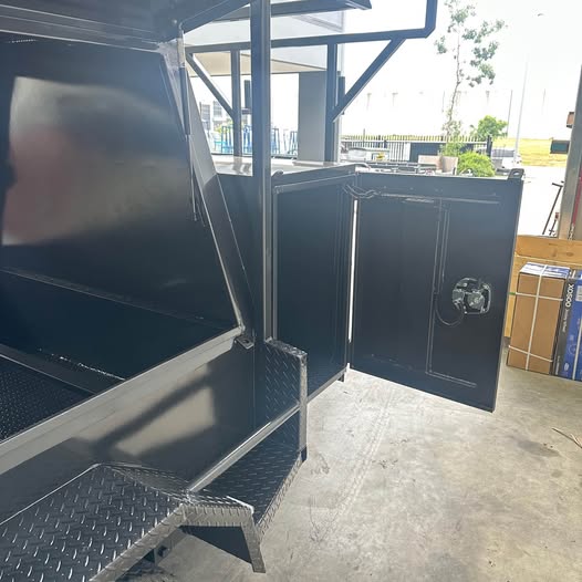 8x5 Tandem Tradesman Top Trailer with Full Length Drawers & Shelves