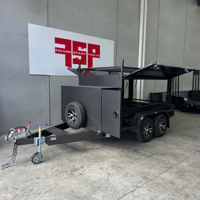 8x5 Tradesman Top with electric locks, drawers & compressor box - 14" alloy wheels