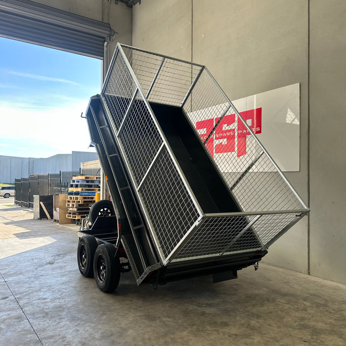 10x5 Tipper Trailer with Slide in ramps and 900mm Cage